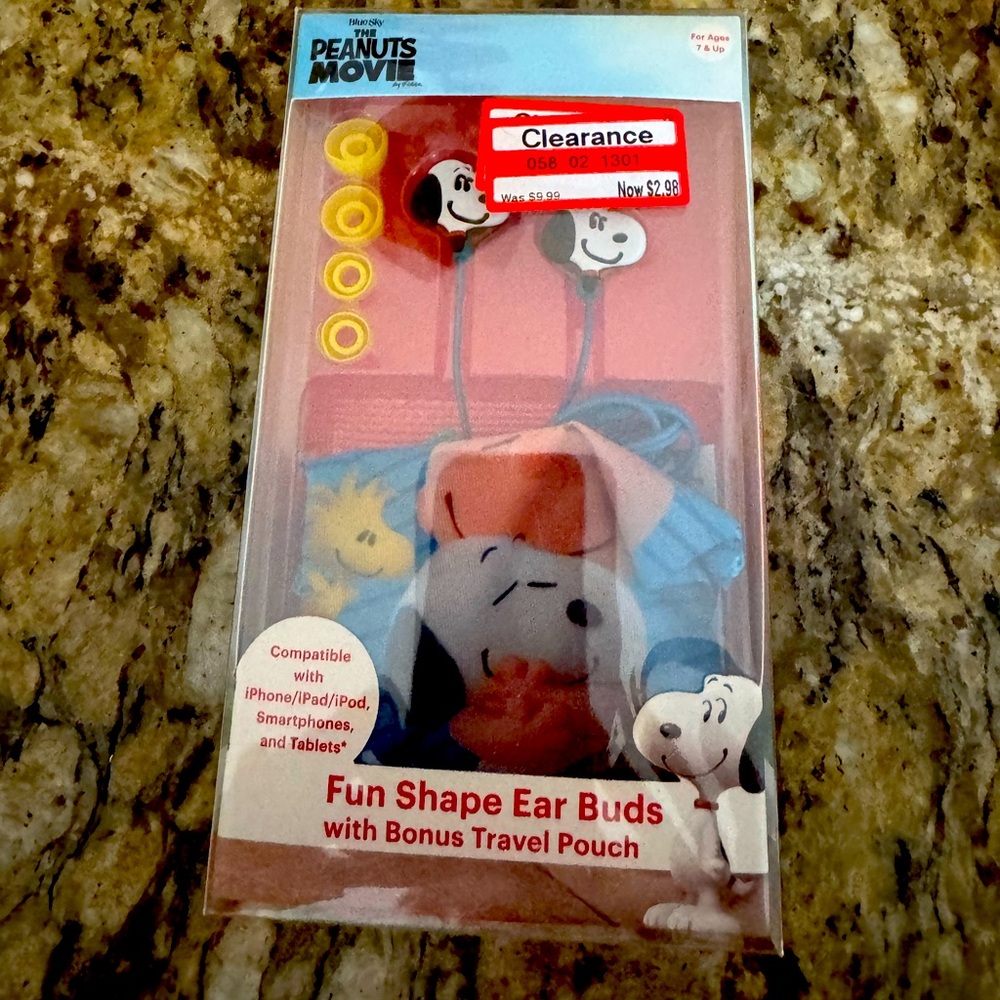 Peanuts Snoopy Fun Shape Ear Buds with Pouch